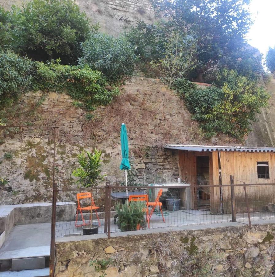 La Corte di Paola 1 e 2 Villa Genova Esterno foto